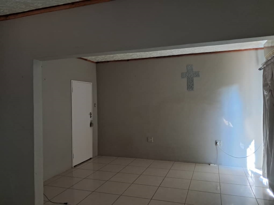 5 Bedroom Property for Sale in Rietfontein A H North West